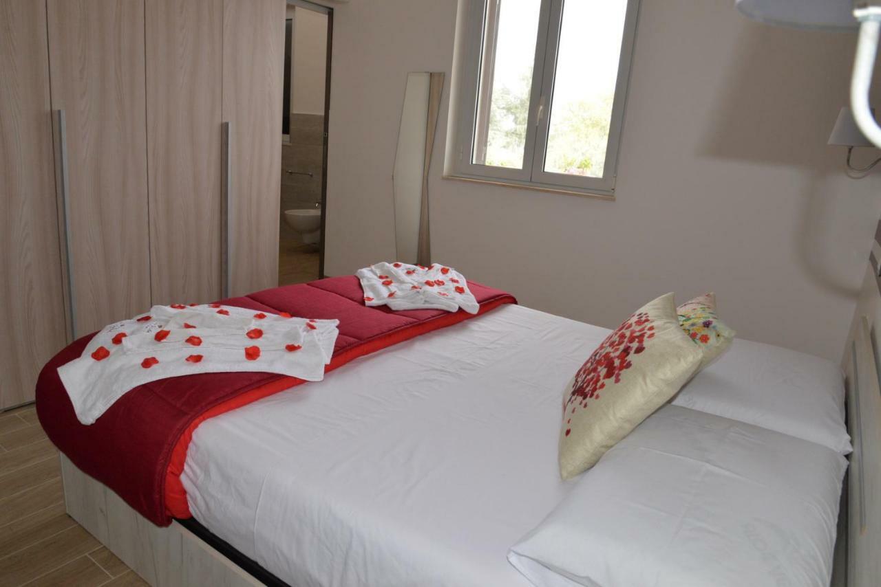 B&B Lara Santola Corato Exteriér fotografie